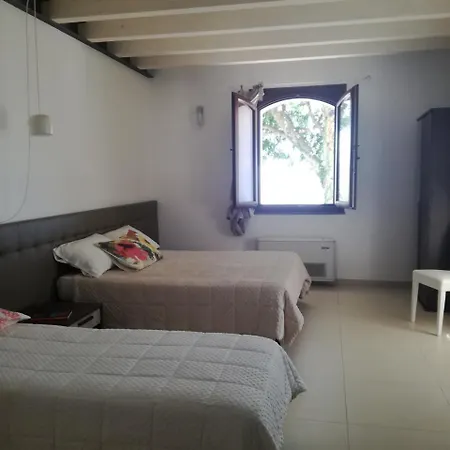I Frassini Couette-café Castelbuono (Sicily)